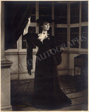 Leigh, Vivien - Signed Photograph 1941