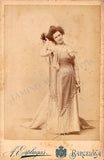 Soarez, Amelia - Set of 8 Unsigned Cabinet Photos