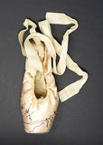 Ananiashvili, Nina - Signed Pointe Shoe