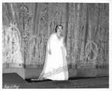 Flagstad, Kirsten - Lot of 9 Unsigned Photos