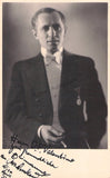Magician and Illusionist Autograph and Clip Collection 1930-1965