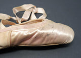 Markova, Alicia - Signed Pointe Shoe
