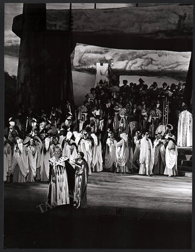 Maria Callas in Norma (11)