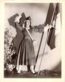 Pons, Lily - Lot of 57 Unsigned Photos part 3