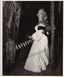 Pons, Lily - Lot of 69 Unsigned Photos part 1