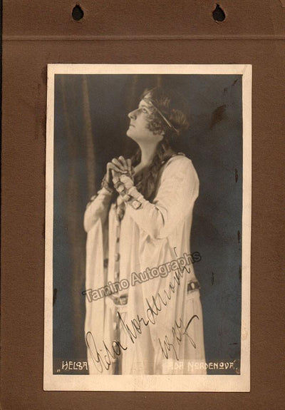 In Lohengrin (1927)