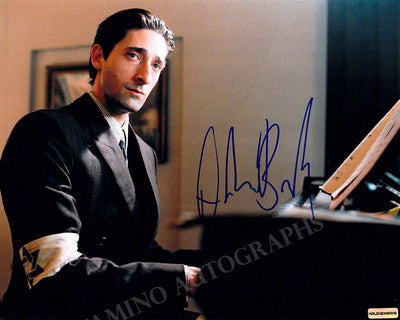 Brody, Adrien - Signed Photograph in "The Pianist"