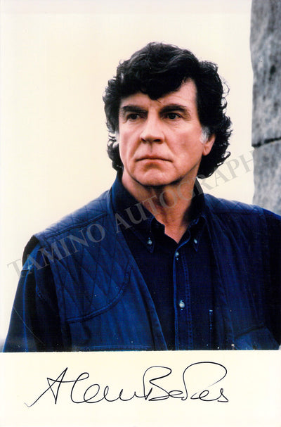 Bates, Alan - Signed Photograph