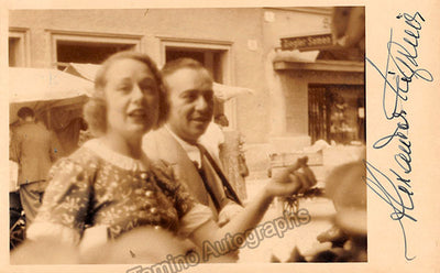 Informal Photo