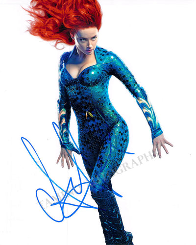Heard, Amber - Signed Photograph in Aquaman