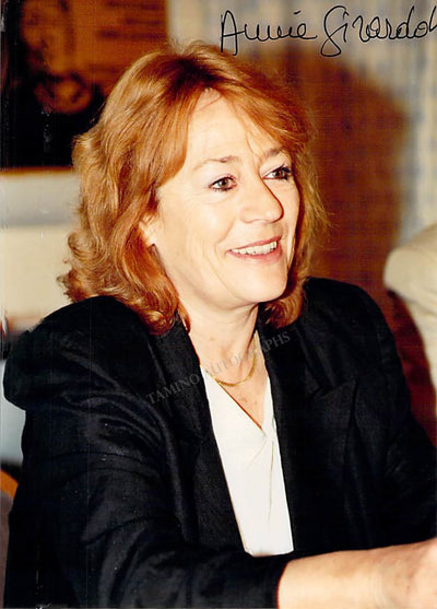 Girardot, Annie - Signed Photograph