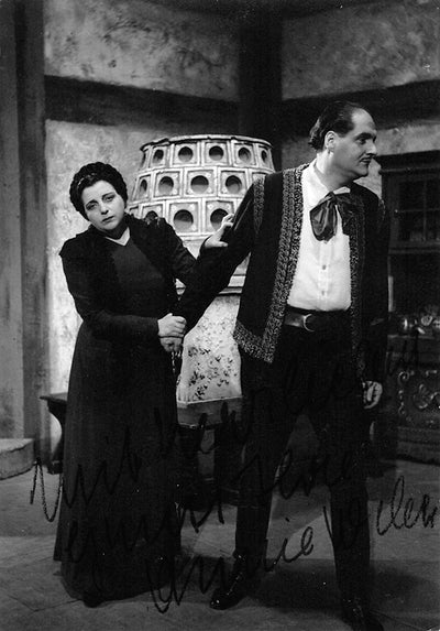 WEBER, Annie