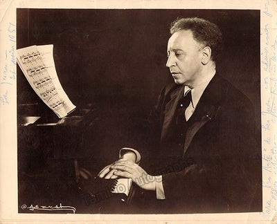Signed Photo (1951)