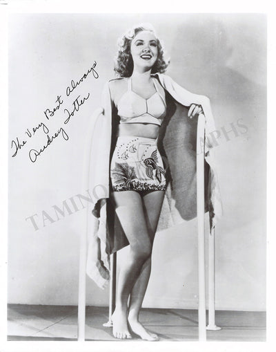 Totter, Audrey - Signed Photograph