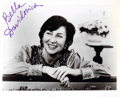 Davidovich, Bella - Signed Photograph