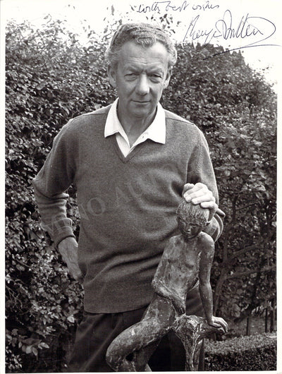 Britten, Benjamin - Signed Photograph