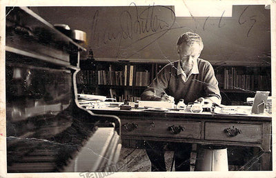 Britten, Benjamin - Signed Photograph 1969 + Autograph Note Signed
