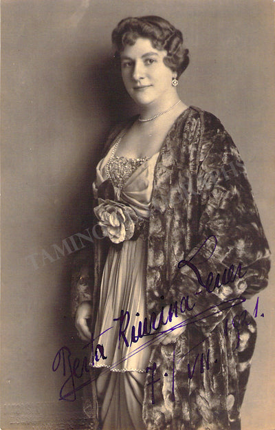 KIURINA-LEUER, Berta (Various Autographs)