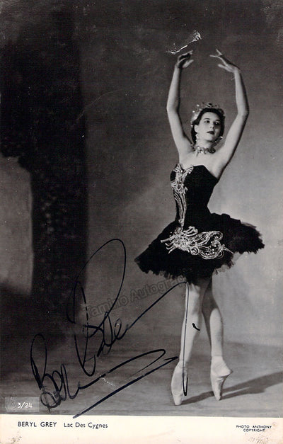In Swan Lake (2)