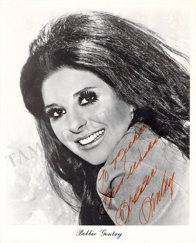 Gentry, Bobbie - Signed Photograph