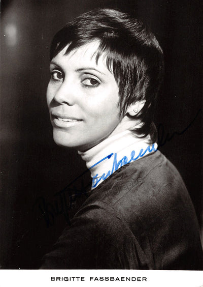 Promo Photo 3