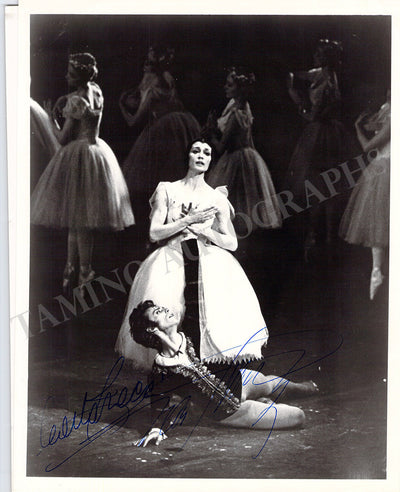 Fracci, Carla - Nagy, Ivan - Signed Photograph in "Giselle"