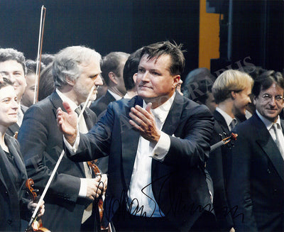 In Performance (i)