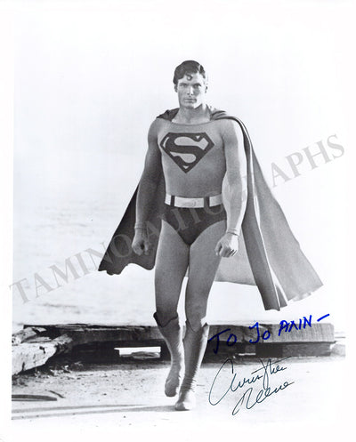 Reeve, Christopher - Signed Photograph in "Superman"
