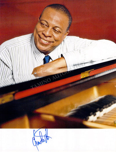 Valdes, Chucho - Signed Photograph