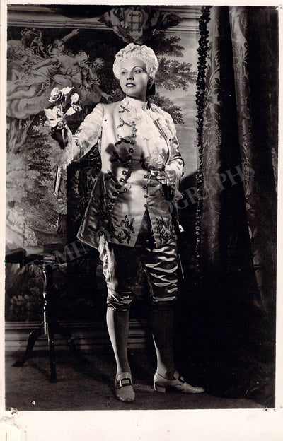 Octavian in Rosenkavalier 2