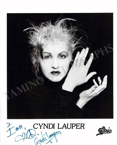 Lauper, Cyndi - Signed Photograph