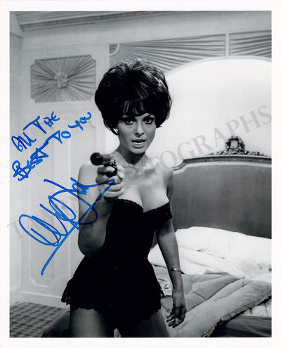 Lavi, Daliah - Signed Photograph