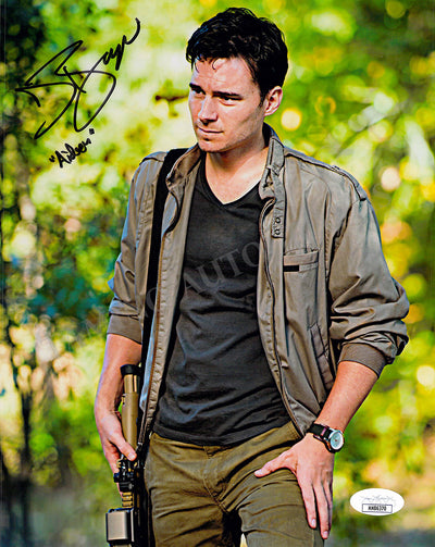 Bonjour, Daniel - Signed Photograph in "The Walking Dead"