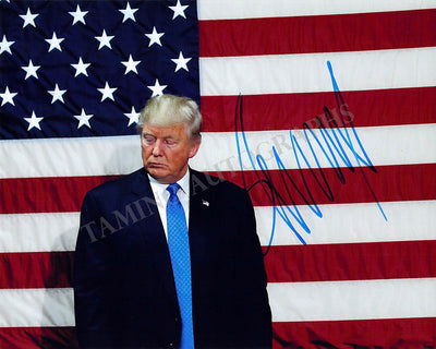 Trump, Donald - Signed Photograph