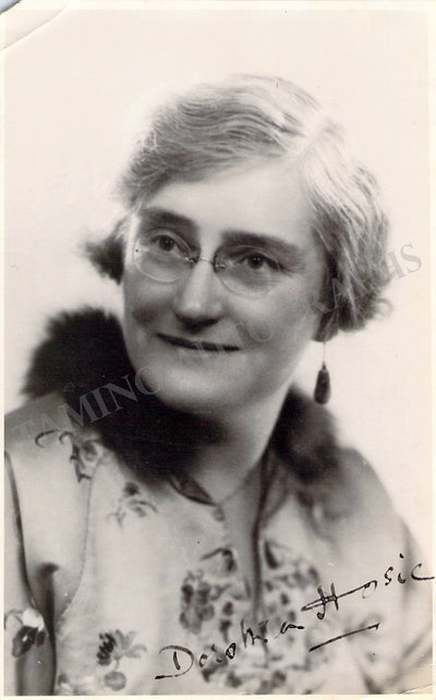 Hosie, Dorothea - Signed Photograph