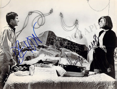 Hoffman, Dustin - Bancroft, Anne - Signed Photograph in "The Graduate"