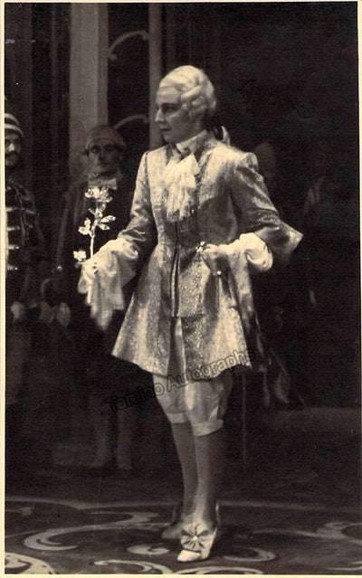 Octavian in Rosenkavalier 2