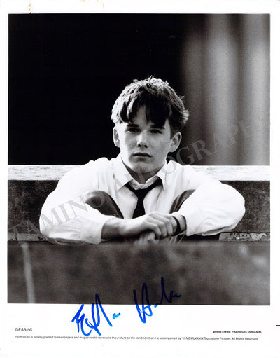 Hawke, Ethan - Signed Photograph
