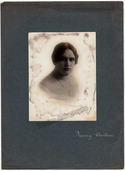 ANITUA, Fanny