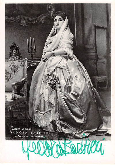 In Adriana Lecouvreur