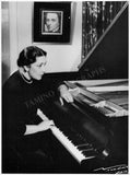 Blumental, Felicja - Signed Photograph