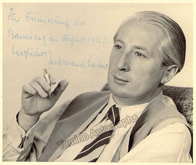Signed Photo (1952)