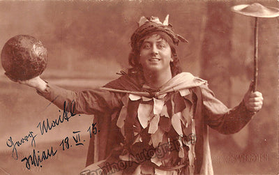 In role 1915
