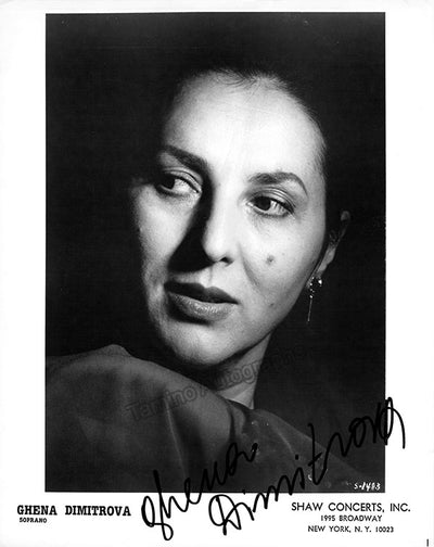 Publicity photo 2