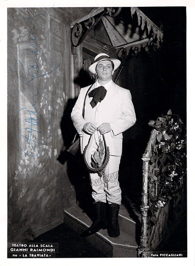 Raimondi, Gianni - Signed Photograph + Signed Cast Page