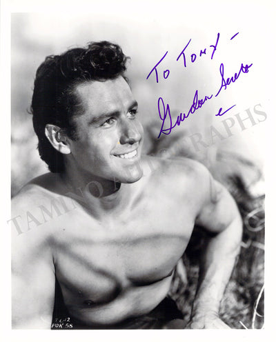 Scott, Gordon - Signed Photograph in "Tarzan"