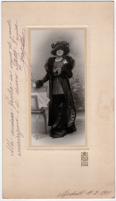 Signed Photo (1911)
