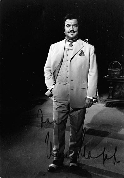 In Die Fledermaus