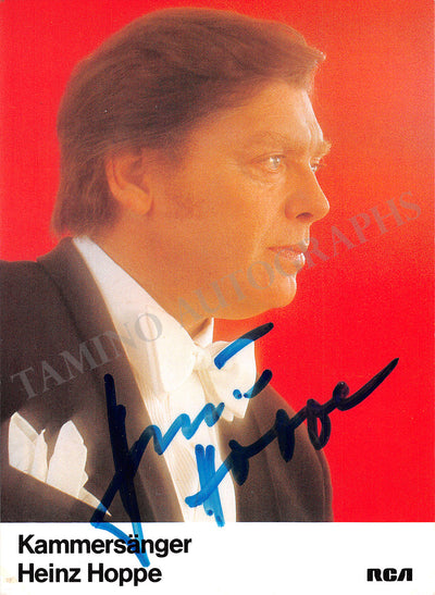 Publicity photo 2