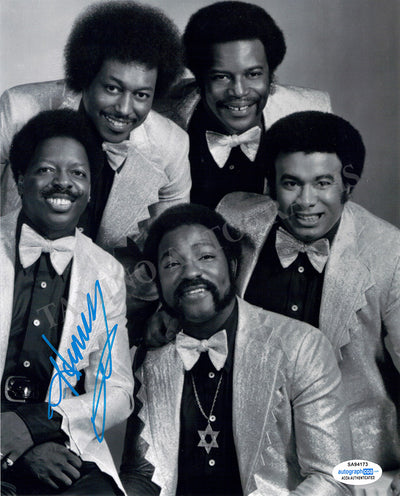 Fambrough, Henry - Signed Photograph with "The Spinners"
